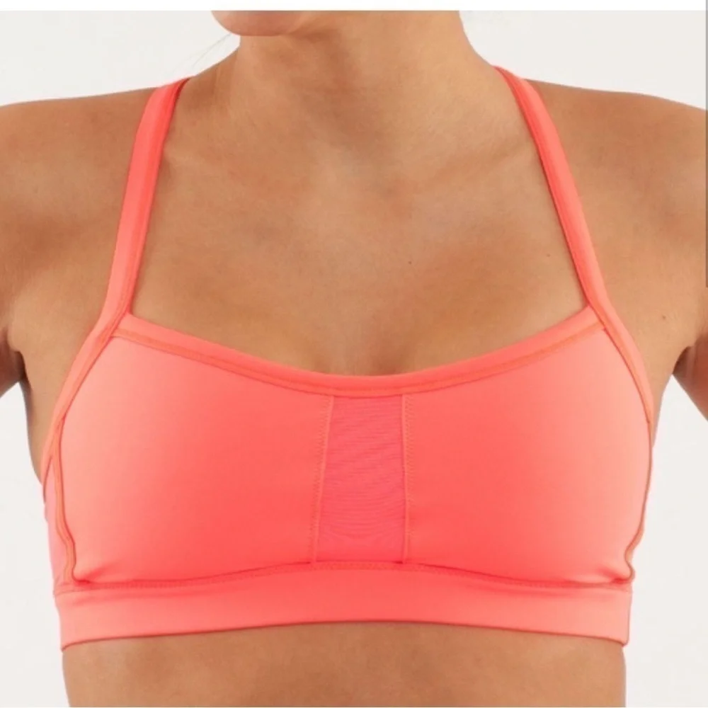 Lululemon pump it up sports bra
